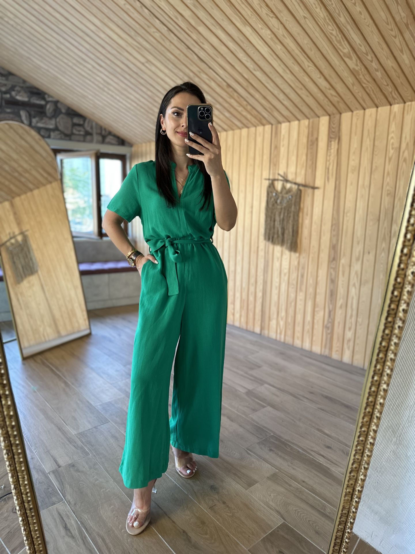 Ms Hakim yaka önden fermuarlı yeşil tulum