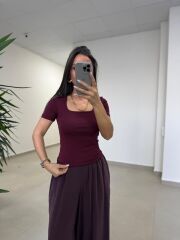 İv 24169 Kare Yaka Kısa Kollu Mürdüm Bluz