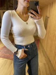 V yaka pamuklu body