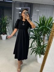 My 3578 Fiyonk Broşlu Siyah Elbise