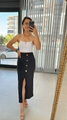 Düğme Detaylı Siyah Kalem Etek