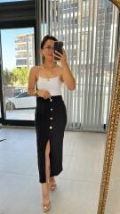 Düğme Detaylı Siyah Kalem Etek