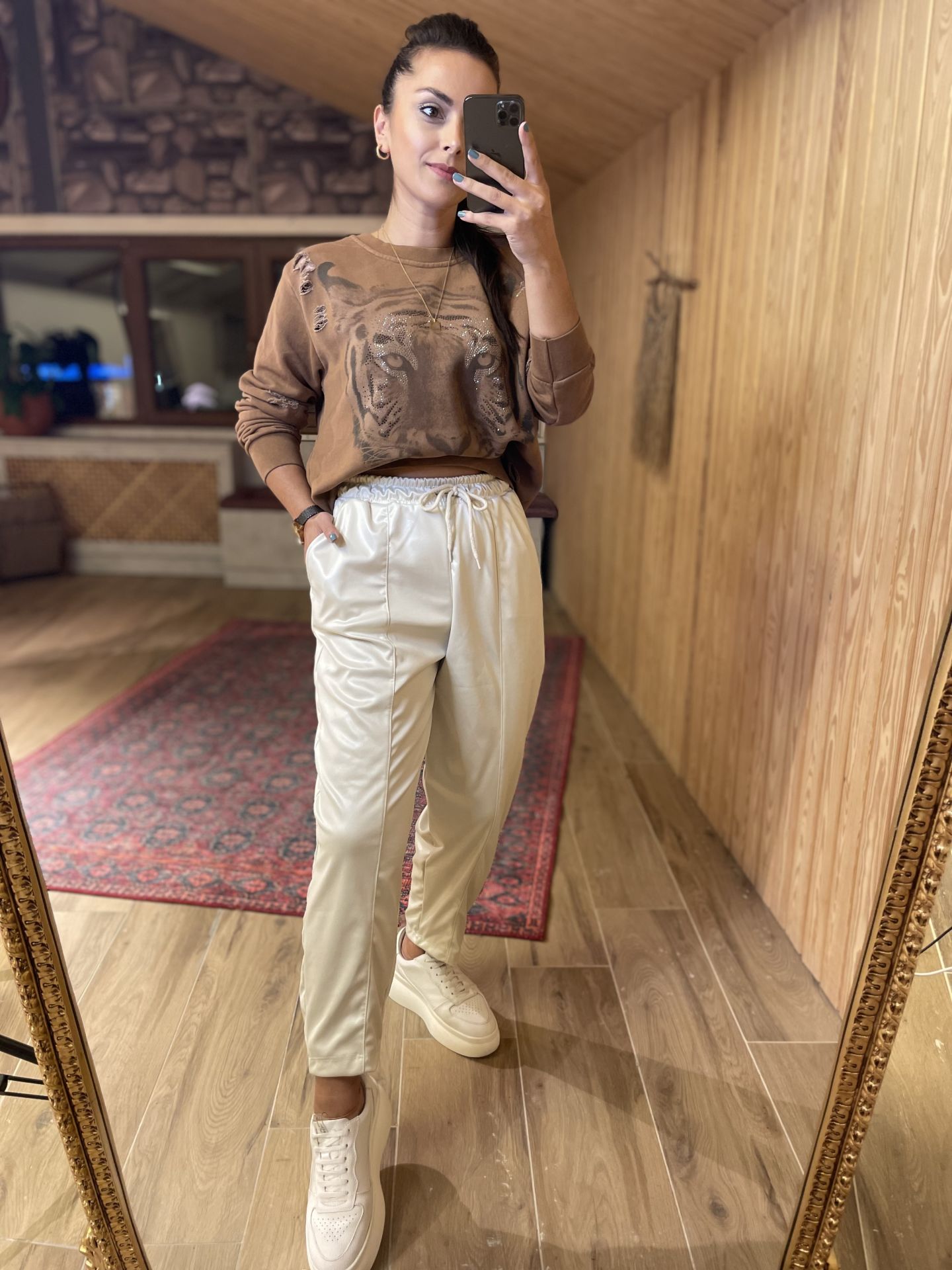 Krem deri görünümlü pantolon