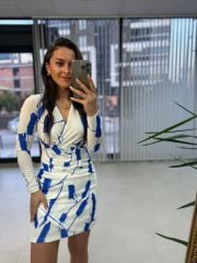 Mein Saks Wickel-Bleistiftkleid