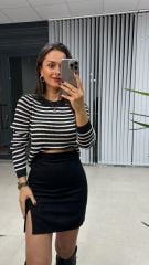 Siyah Beyaz Çizgili Triko