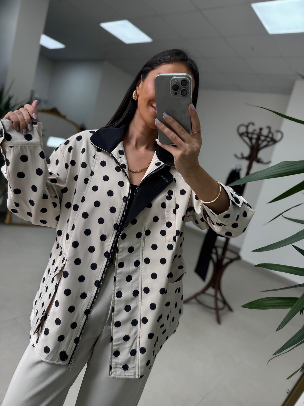 Nx 7180 Ekru - Siyah Puantiyeli Trenç Mont