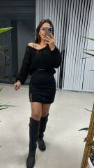 Sg Ajurlu v Yaka Siyah Triko