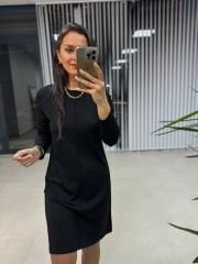 Frau Çima genähtes Basic-Kleid aus schwarzem Stahl