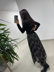 Mz 22800 Kayık Yaka Siyah Bluz