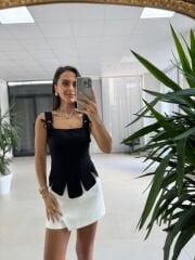 Kk 4251 Siyah Tasarım Etek Ucu Detaylı Korse Bluz