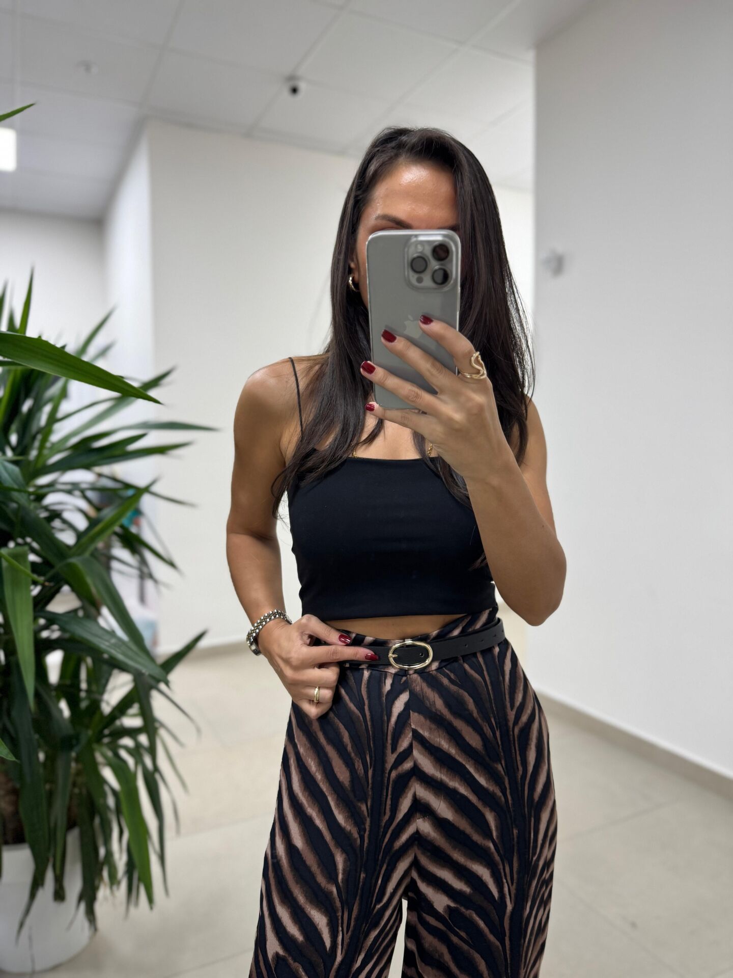 1500 İnce Gold Halka Detaylı Siyah Kemer