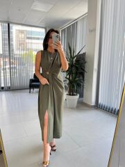 My 3718 Haki Broş Detaylı Krep Elbise