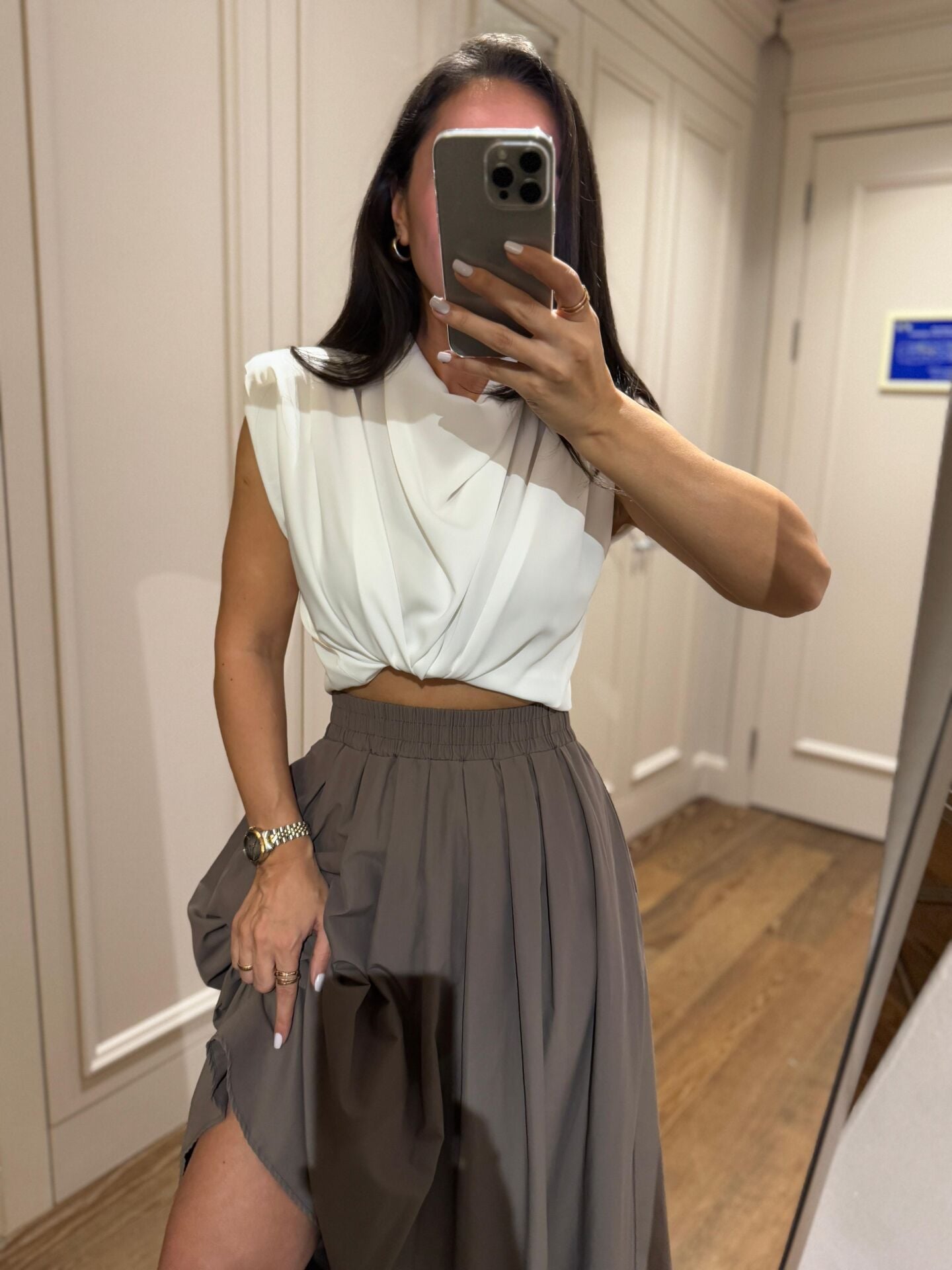 MZ 20554 Beyaz Vatkalı Degaje Yaka Bluz