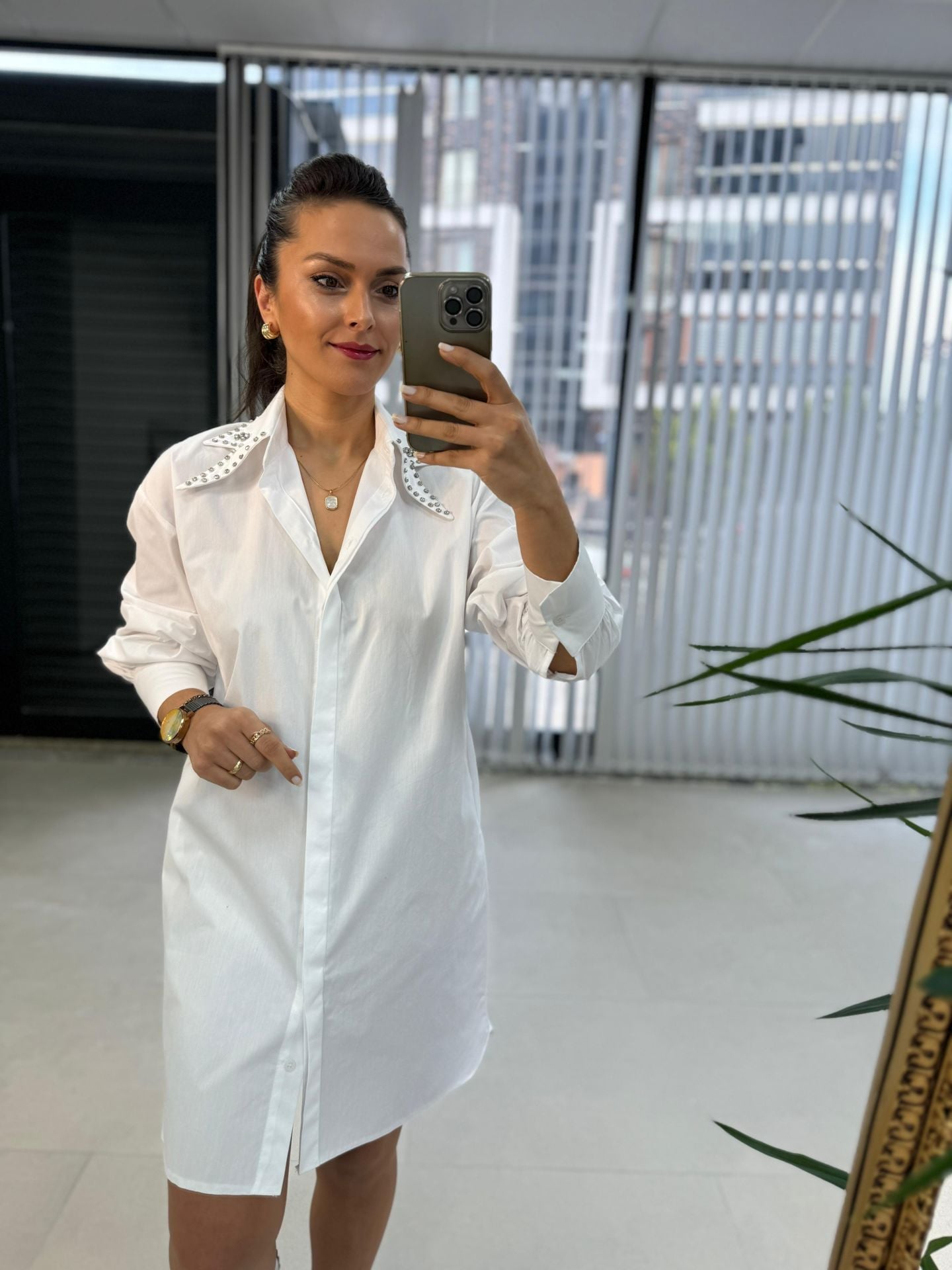 Ms Beyaz Yaka Taşlı Poplin Gömlek Elbise