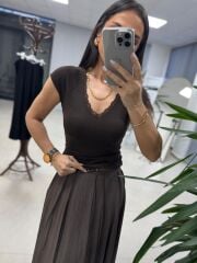 İv 26309 V Yaka Dantelli Kahve Bluz