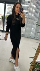 Bisiklet Yaka Yırtmaç Detaylı Siyah Elbise