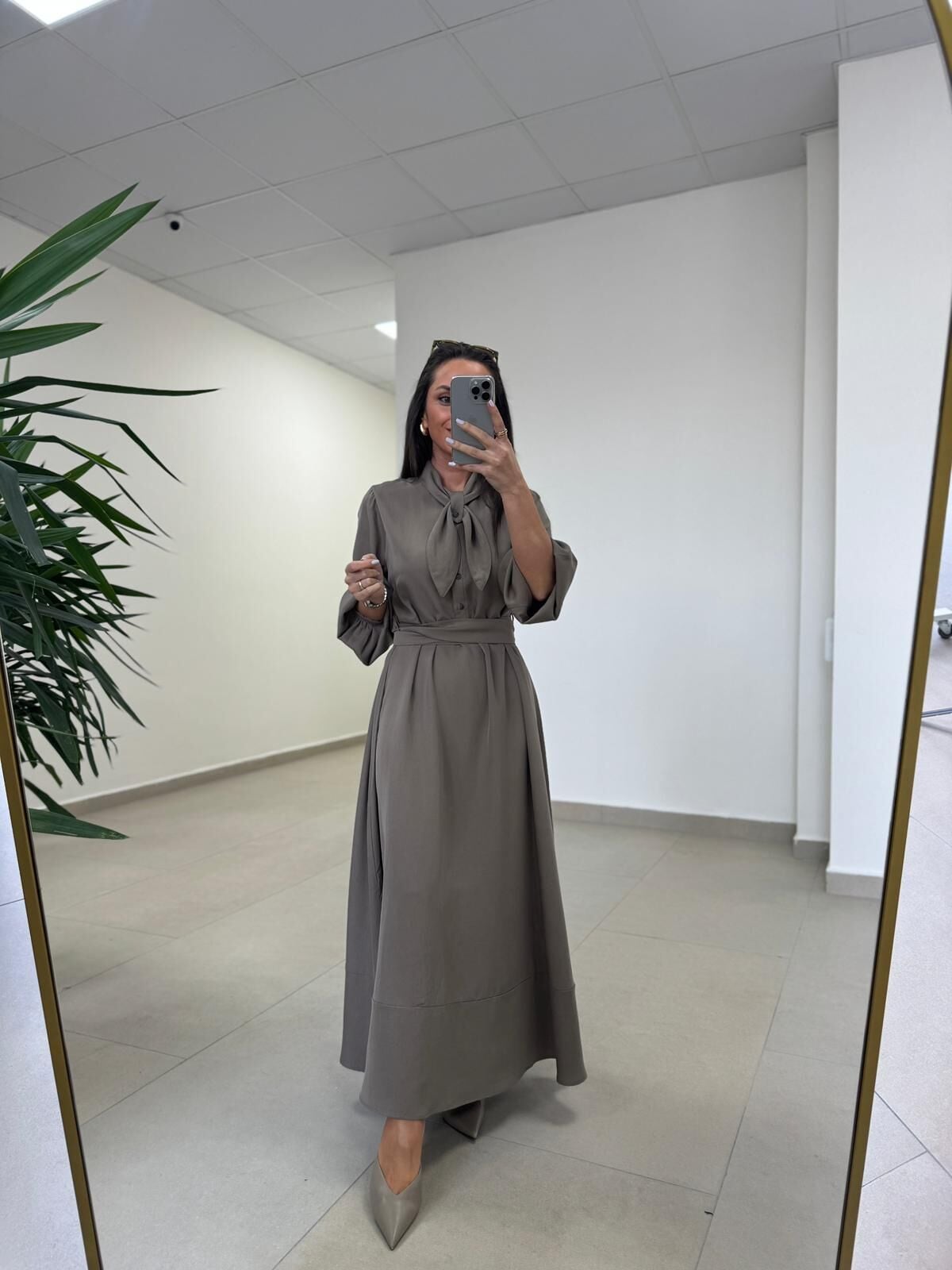 Fl 2348 Yaka Fular Detaylı Haki Kuşaklı Elbise