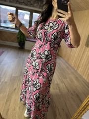 Maksiboy Pembe siyah çiçekli maroken elbise