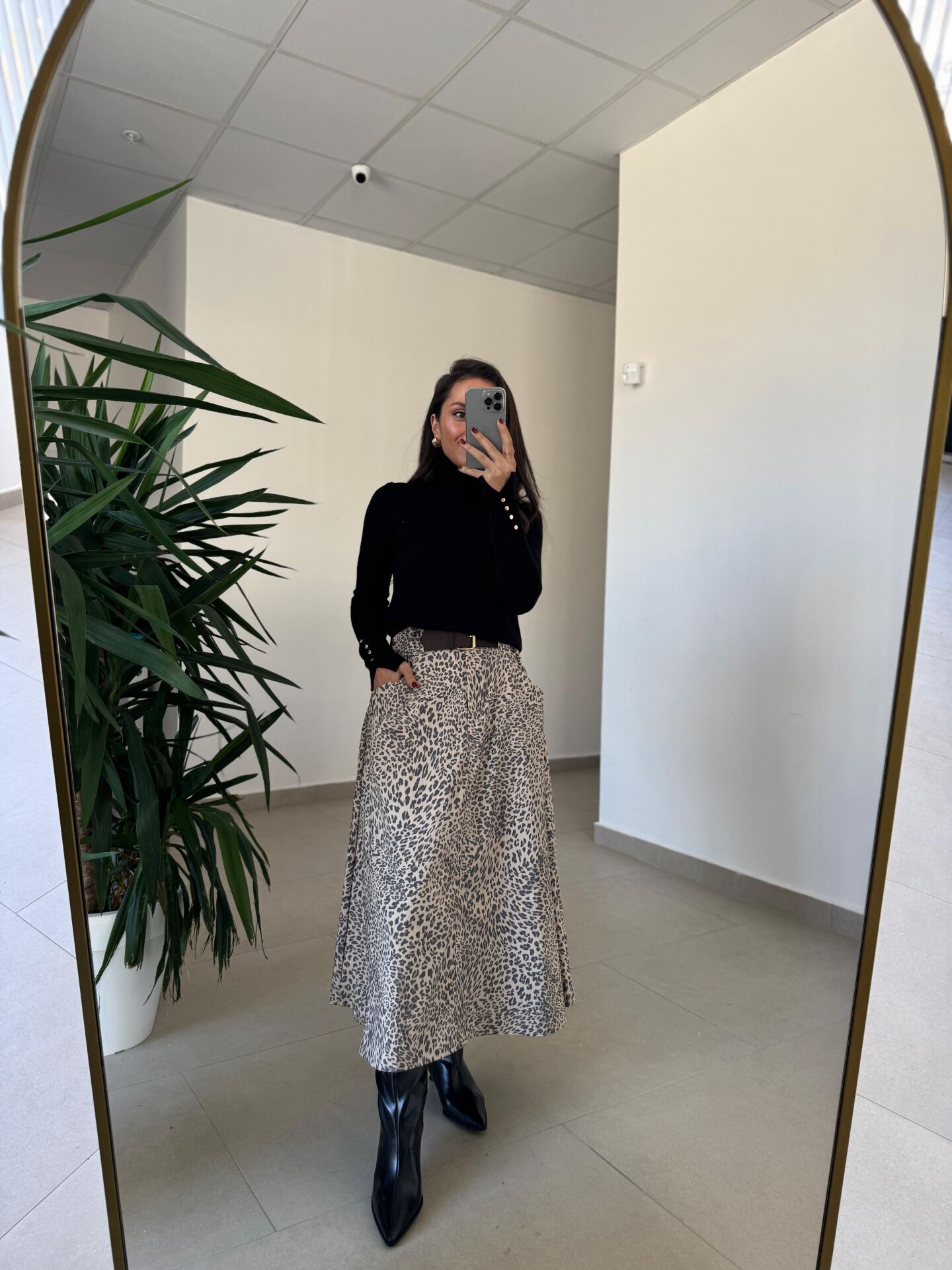 Bb 30525 Kemer Detaylı Leopar Etek