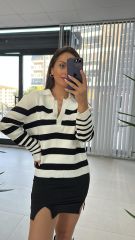 Beyaz Siyah Çizgili Kazak