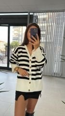 Beyaz Siyah Çizgili Hırka