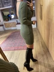 Ribbed khaki knit dress