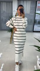 Beyaz Çizgili Bisiklet Yaka Triko elbise