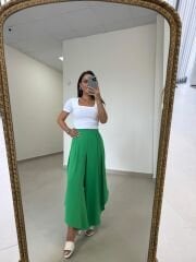 MZ 23057 Yeşil Yırtmaçlı Crep Pantolon