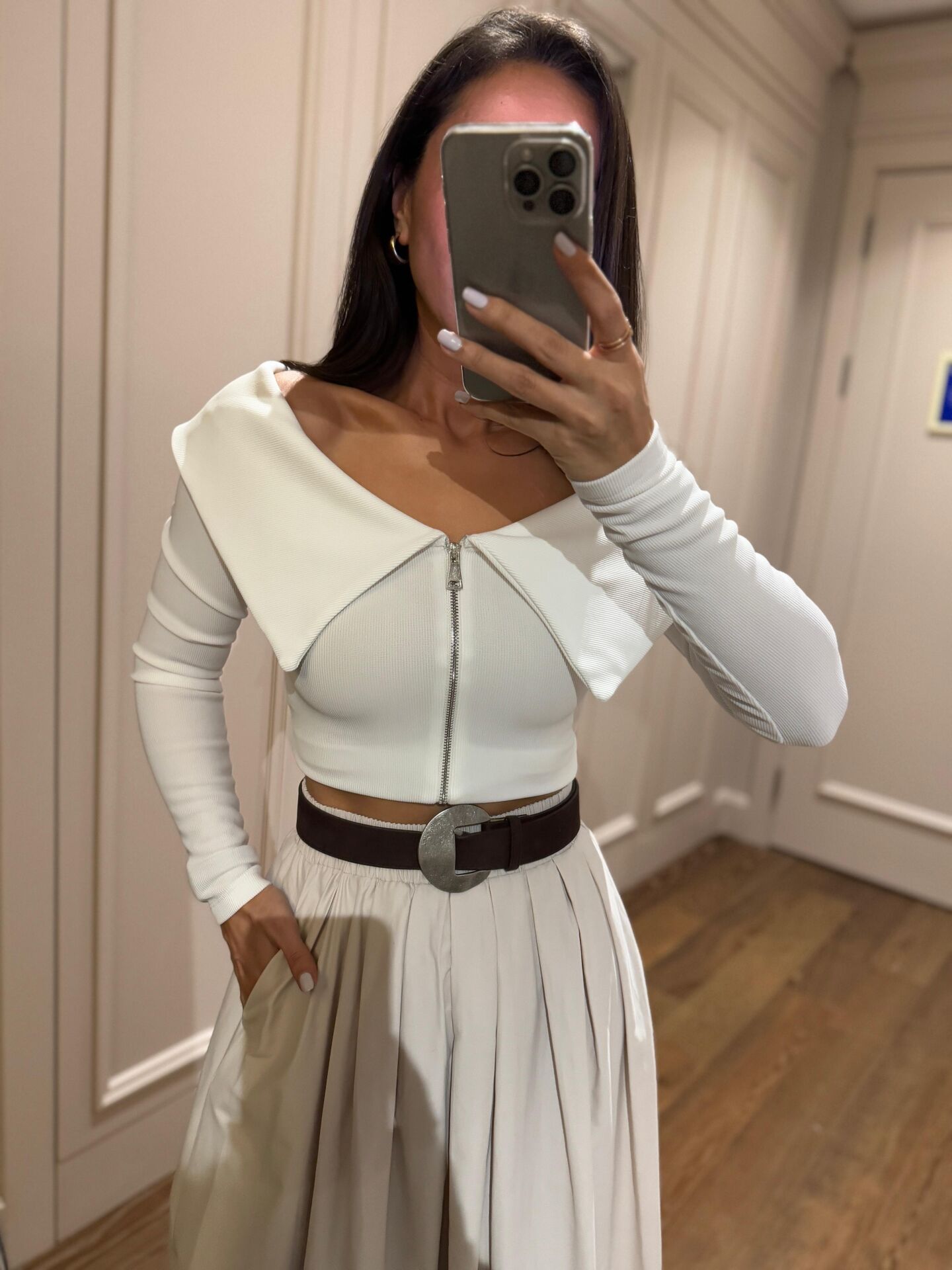 Mz 22198 Beyaz Madonna Yaka Fitilli Crop