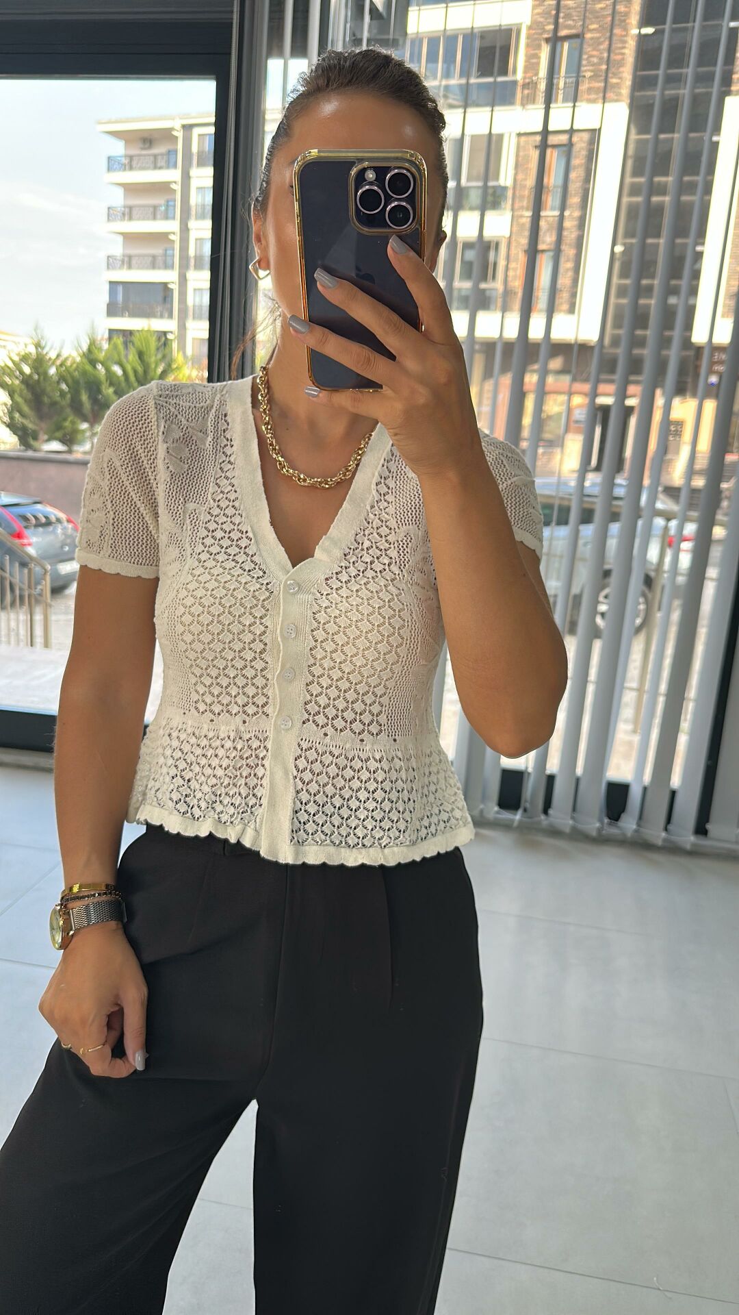 Dantel Detaylı Hırka