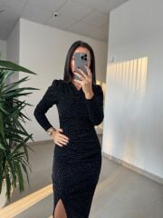 My 3837 Önden Drapeli Omuz Vatkalı Siyah Elbise