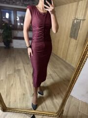 Sg Vatkalı kolsuz bordo elbise