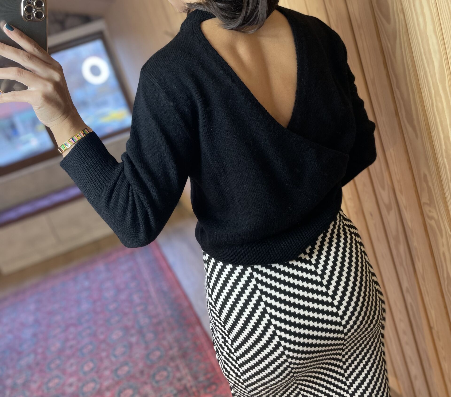 Mng backless sweater