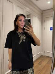 Mz 22689 Fular Detaylı Siyah Bluz