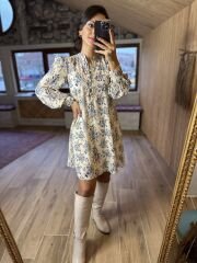 Navy chiffon dress with dominant collar buttons