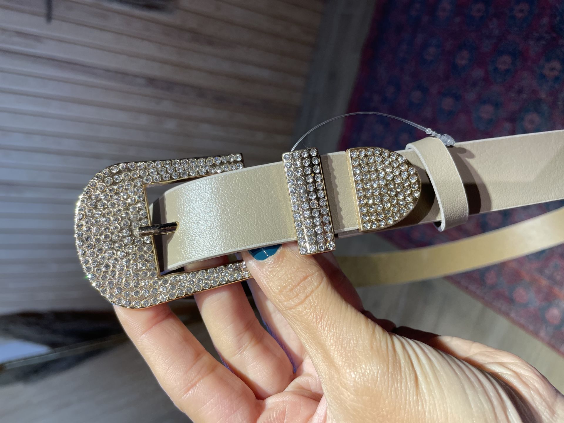 Mink stone belt