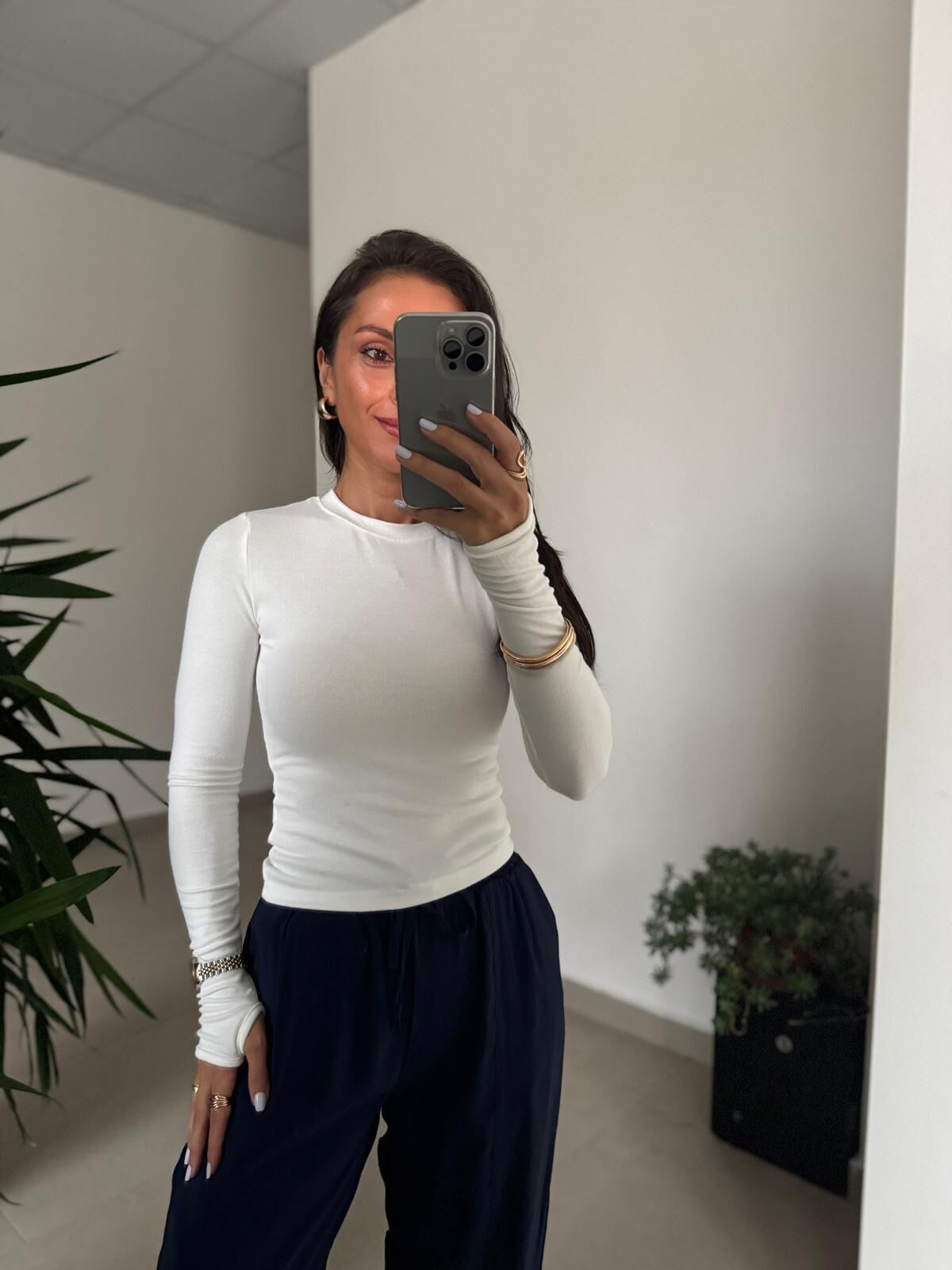 İb 4411 Parmak Geçmeli Krem Body