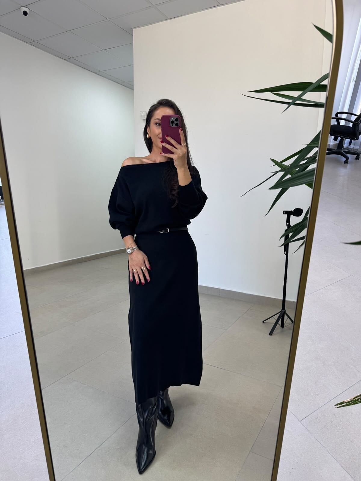 Po 2669 Siyah Kayık Yaka Uzun Kollu Elbise