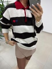 Mz 22843 Kalp Nakışlı Polo Yaka Kahve Triko