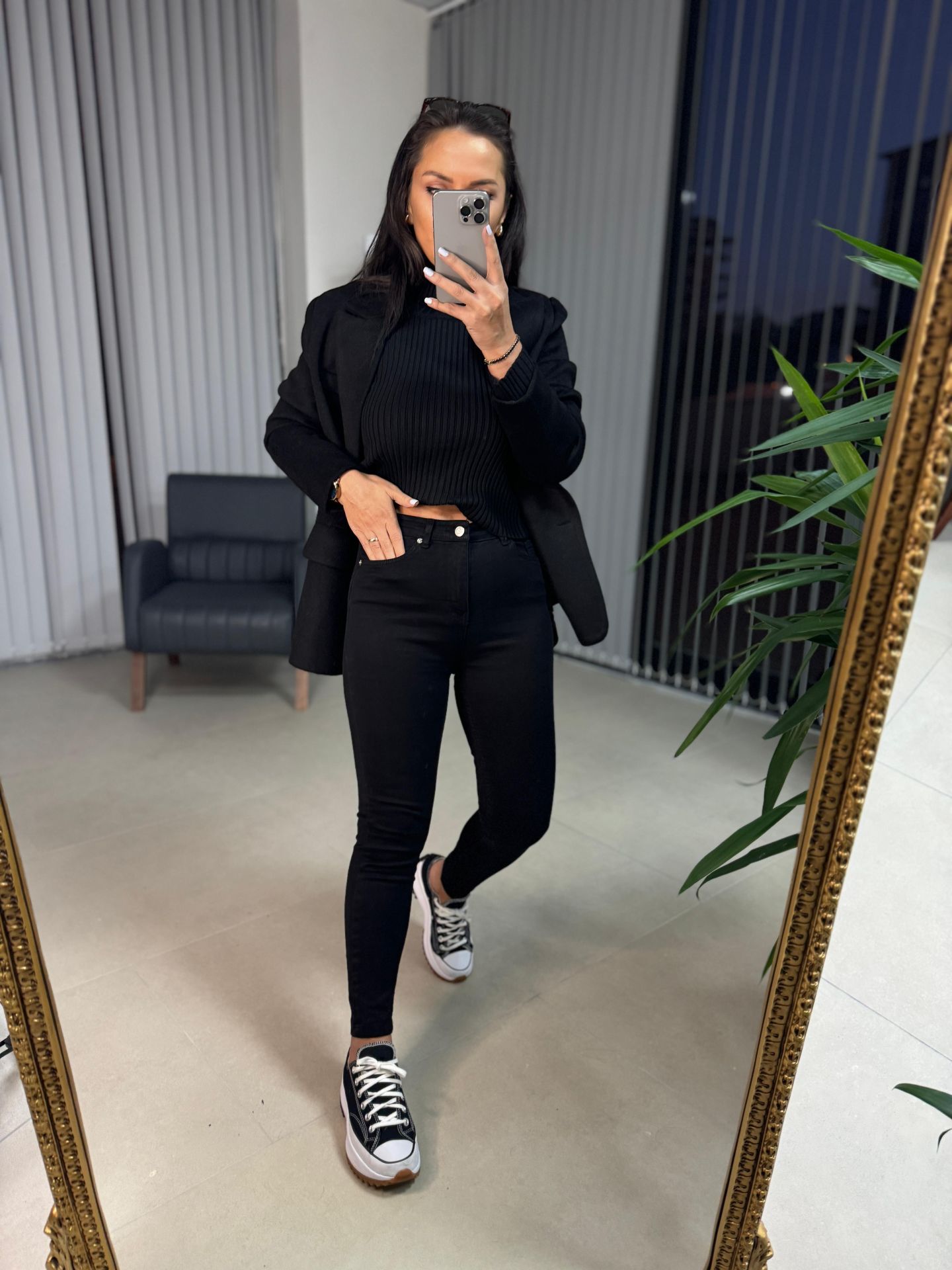 Zr. Siyah Denim Pantolon