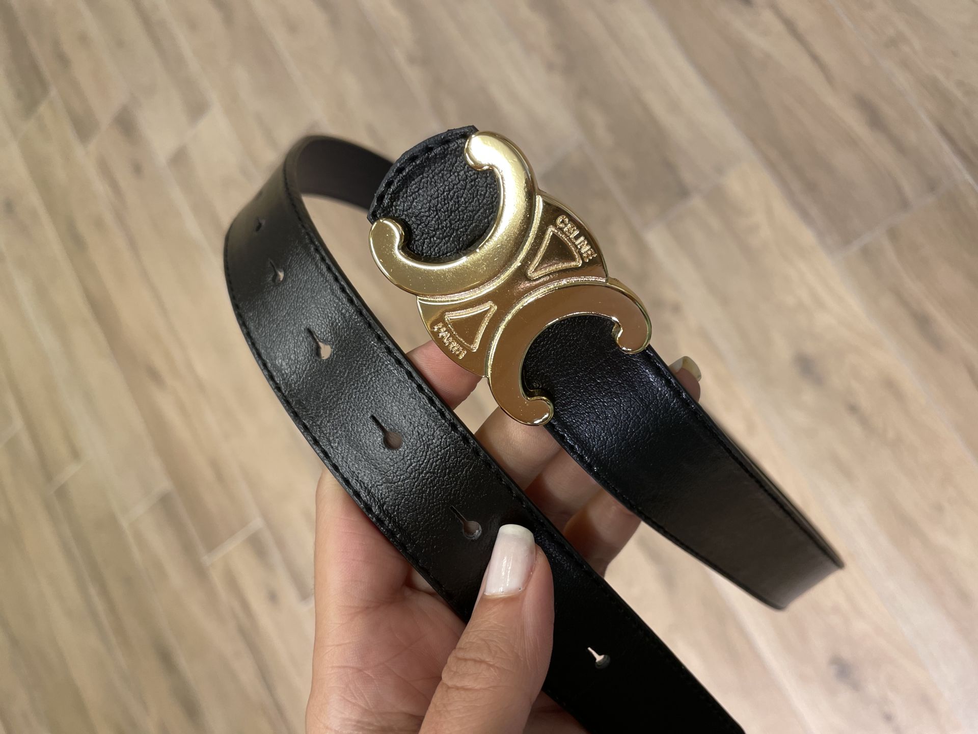 155 C tasarım siyah kemer