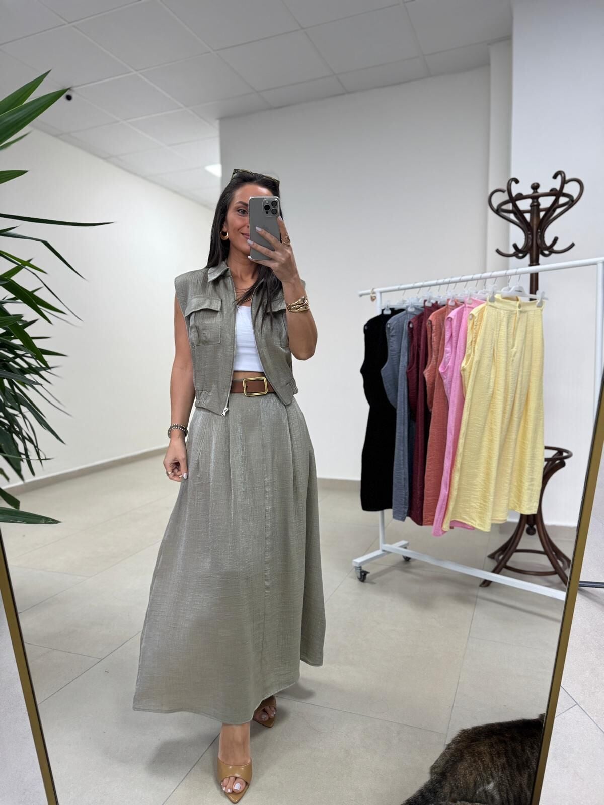 Art 4012 İthal Kumaş Haki Etekli Takım