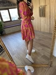 Mein 3065 rosafarbenes Hemdkleid mit Paisley-Muster