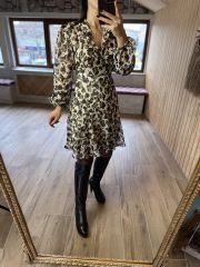 green leo chiffon dress
