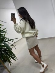 Mz 22797 Dik Yaka Ekru Peluş Sweat