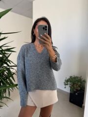 Dv 10645 Gri V Yaka Yumoş Triko