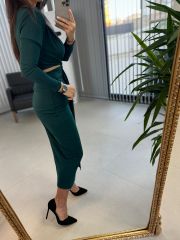 My 3655 Low-Cut Emerald Dress
