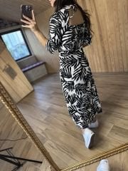 My 3047 Black square neck seersucker dress