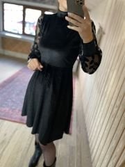 Kadife yarım balıkçı elbise