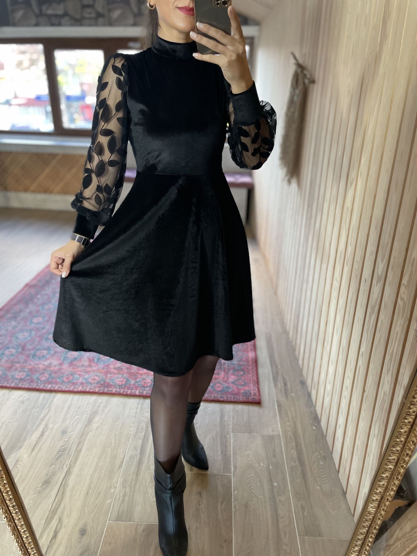 Kadife yarım balıkçı elbise